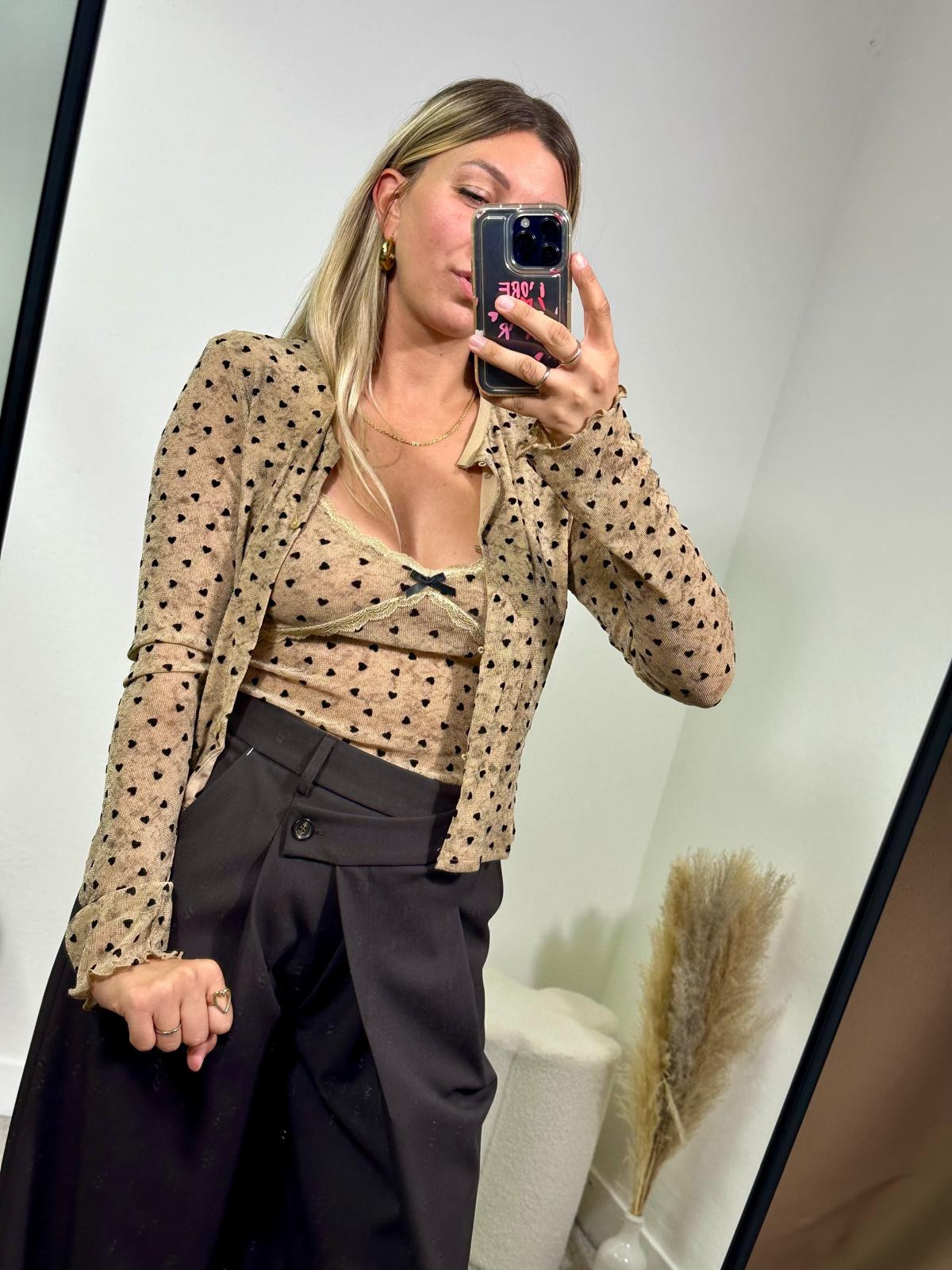Completo cardigan e canottiera cuoricini
